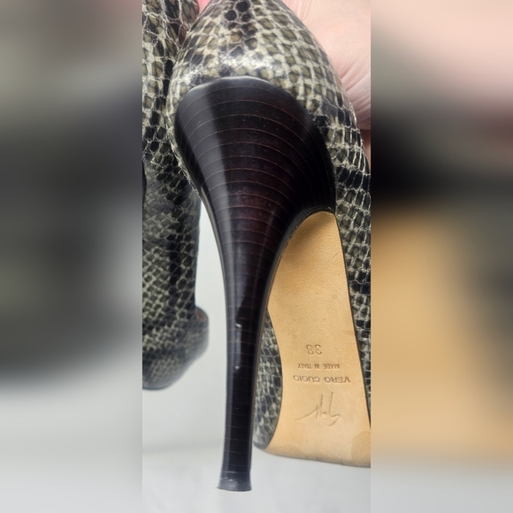Giuseppe Zanotti Embossed Leather Pumps Heels Black Grey Peep Toe Sz EUR 38 US 8 - Picture 9 of 16